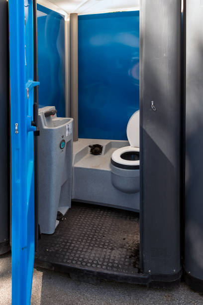 Best Affordable porta potty rental  in Stratford, WI