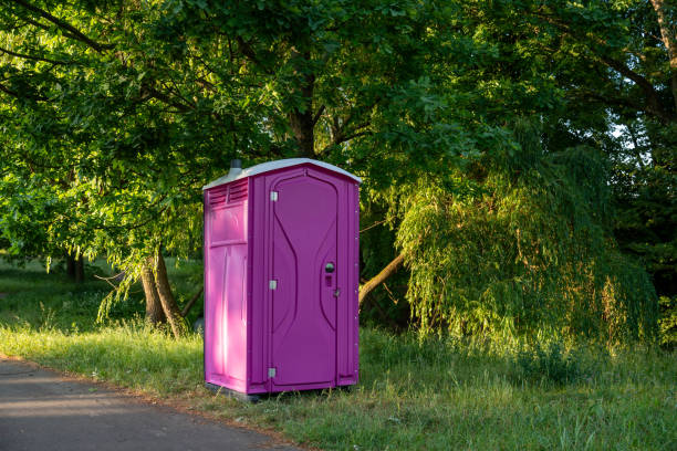 Best Luxury portable toilet rental  in Stratford, WI